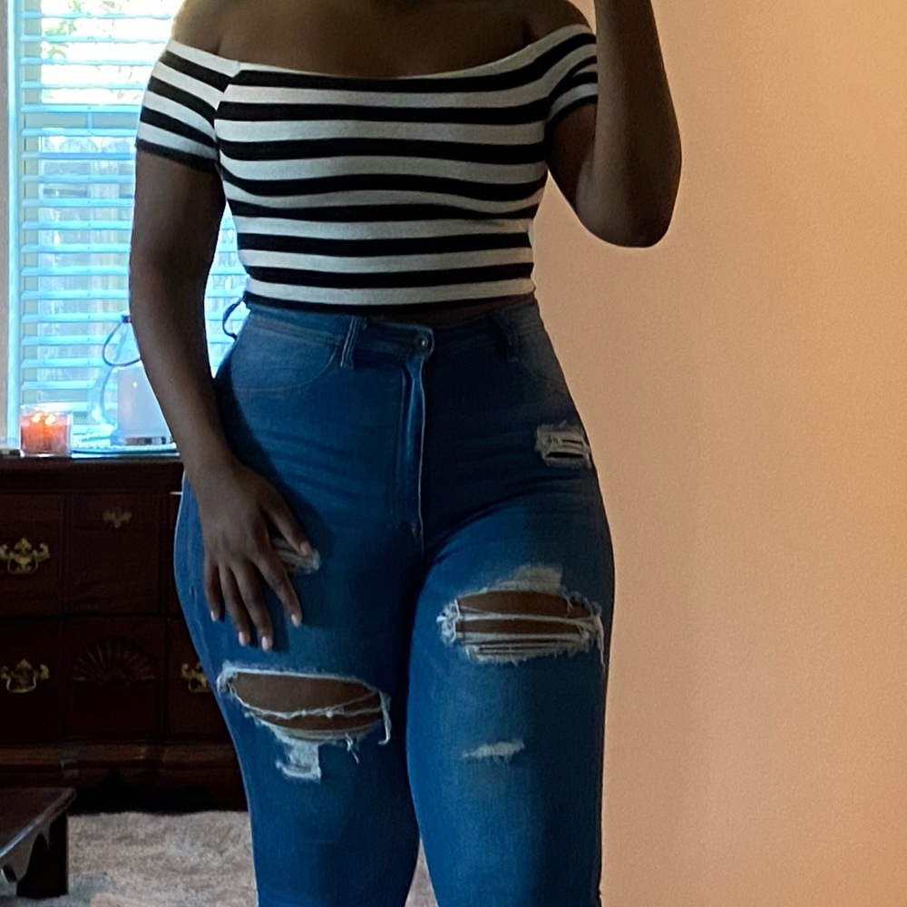 LUSH Striped Off-Shoulder Crop Top